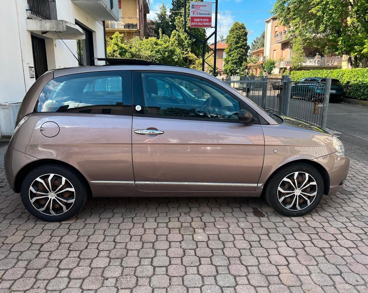 Lancia Ypsilon SCADENZA REVISIONE BOMBOLE GPL 2032