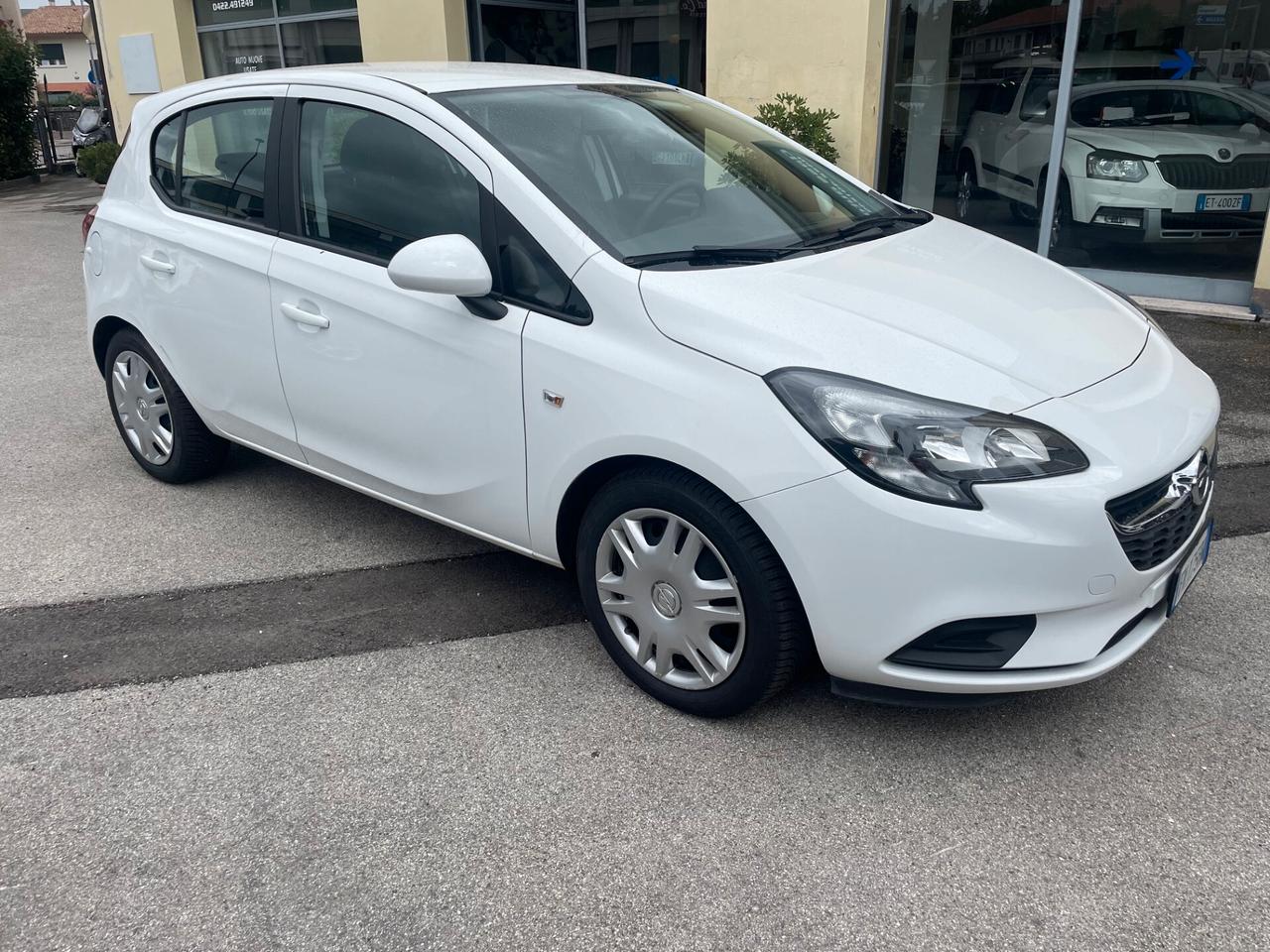 Opel Corsa 1.4 5 porte Innovation