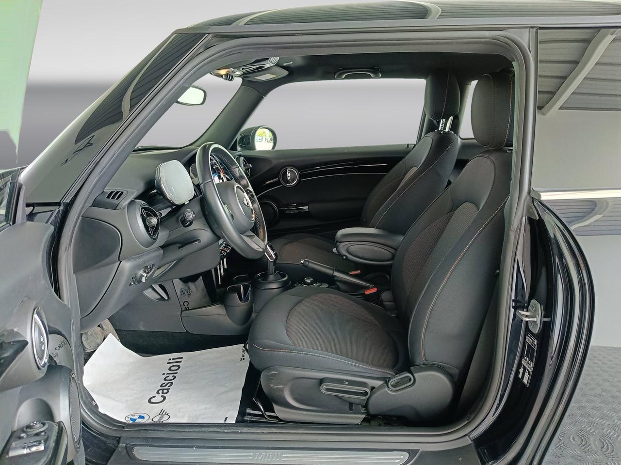 MINI Mini 3p 1.5 Cooper Classic Premium Mid Package auto