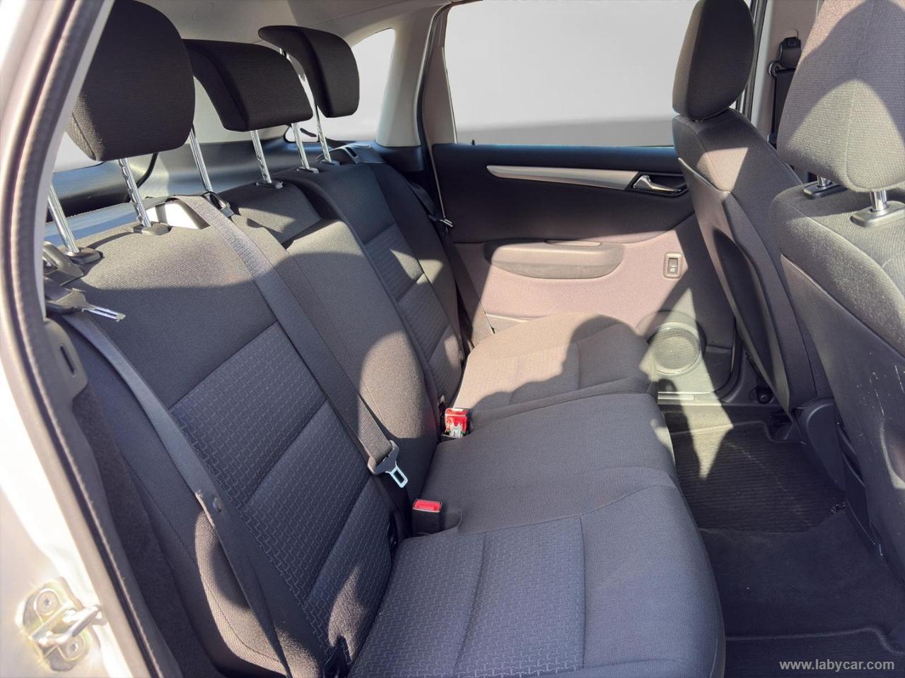 MERCEDES-BENZ B 180 CDI Premium