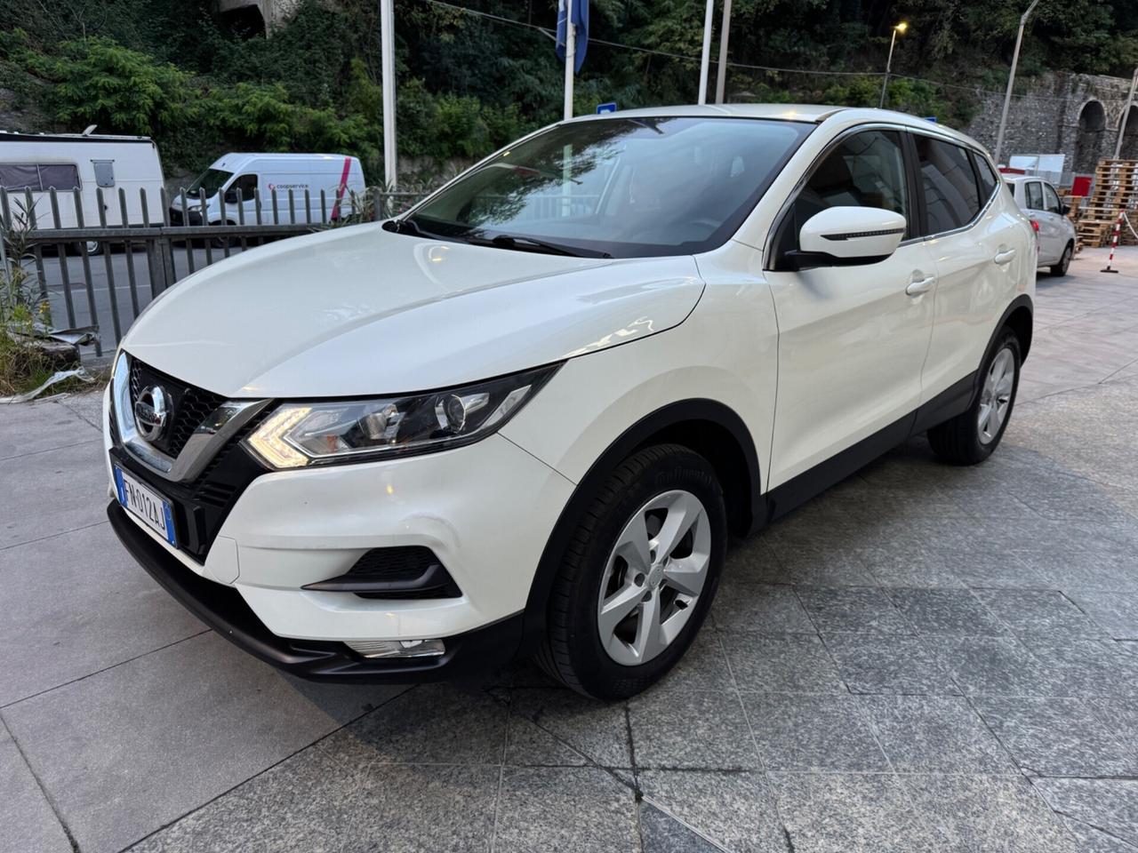 NISSAN QASHQAI 1.5 DCI TEKNA KM 76 MILA !!!
