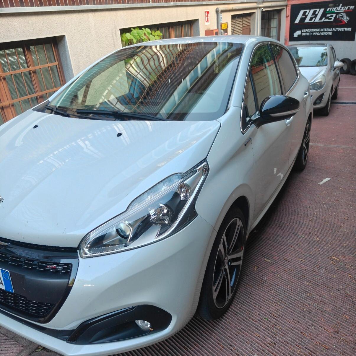 Peugeot 208 BlueHDi 100 S&S 5 porte GT Line