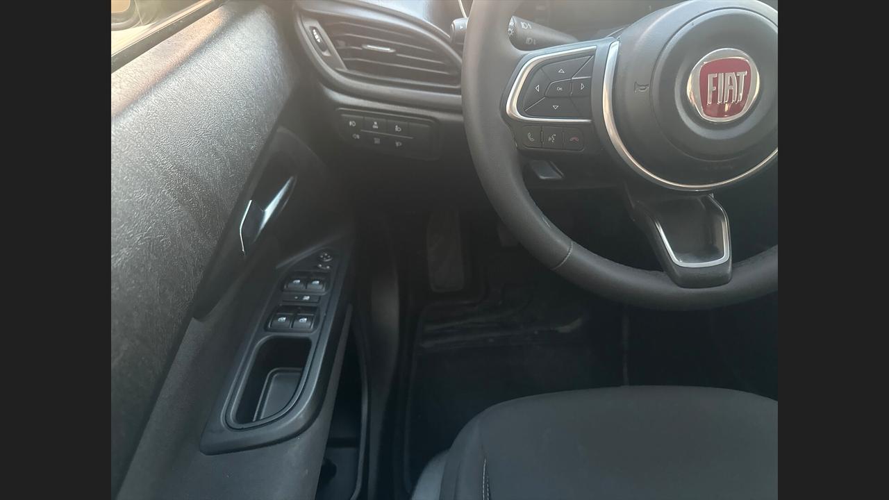 Fiat Tipo 1.6 RESTYLING 5 porte 2023