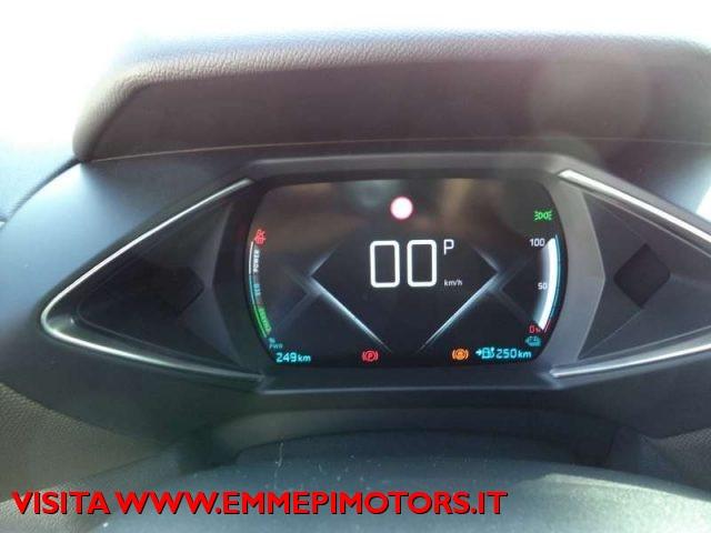 DS AUTOMOBILES DS 3 Crossback E-Tense So Chic