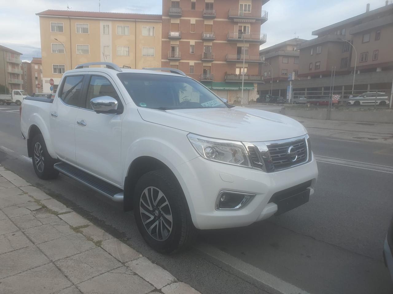 Nissan NAVARA PICK-UP 2.3 190 CV