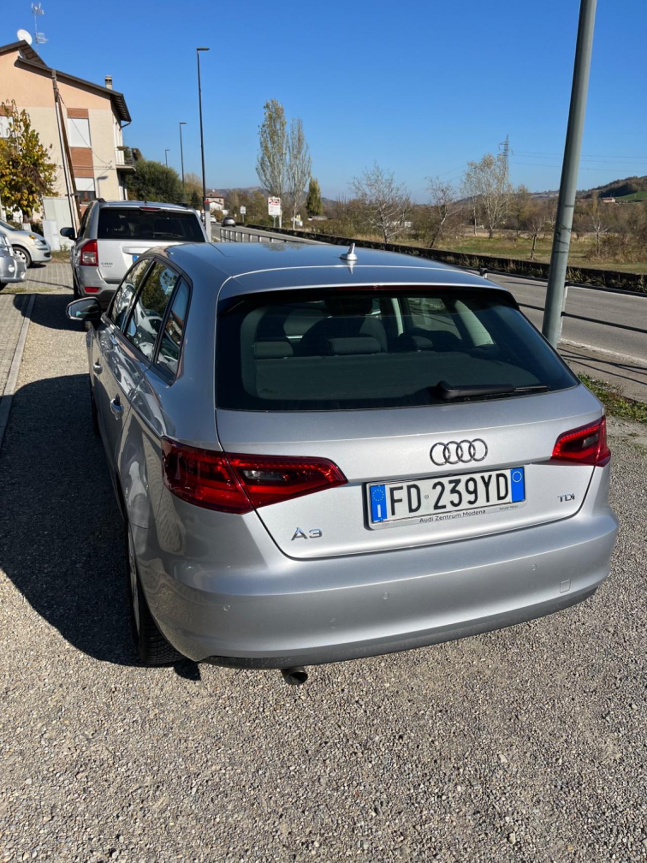 Audi A3 SPB 1.6 TDI clean diesel Business