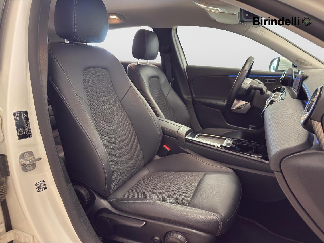 Mercedes-Benz Classe A (W177) - A 180 d Automatic Progressive Advanced