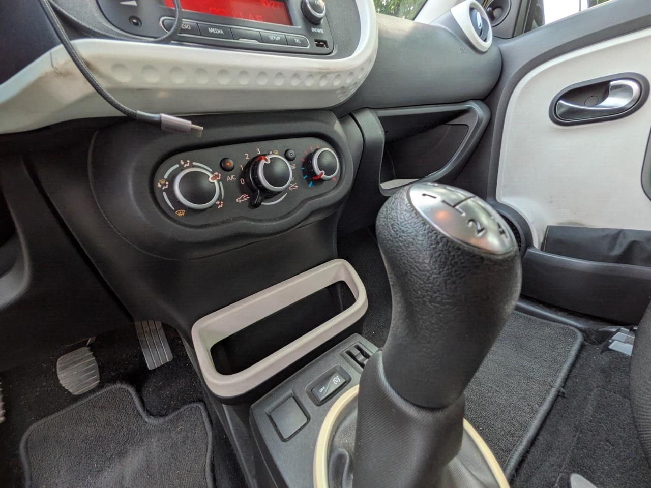 Renault Twingo ZEN 1.0 benzina adatta a neopatentati