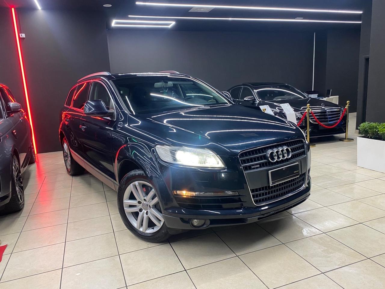 Audi Q7 3.0 V6 TDI 233CV quattro tiptronic Advanced Plus 6 POSTI TETTO