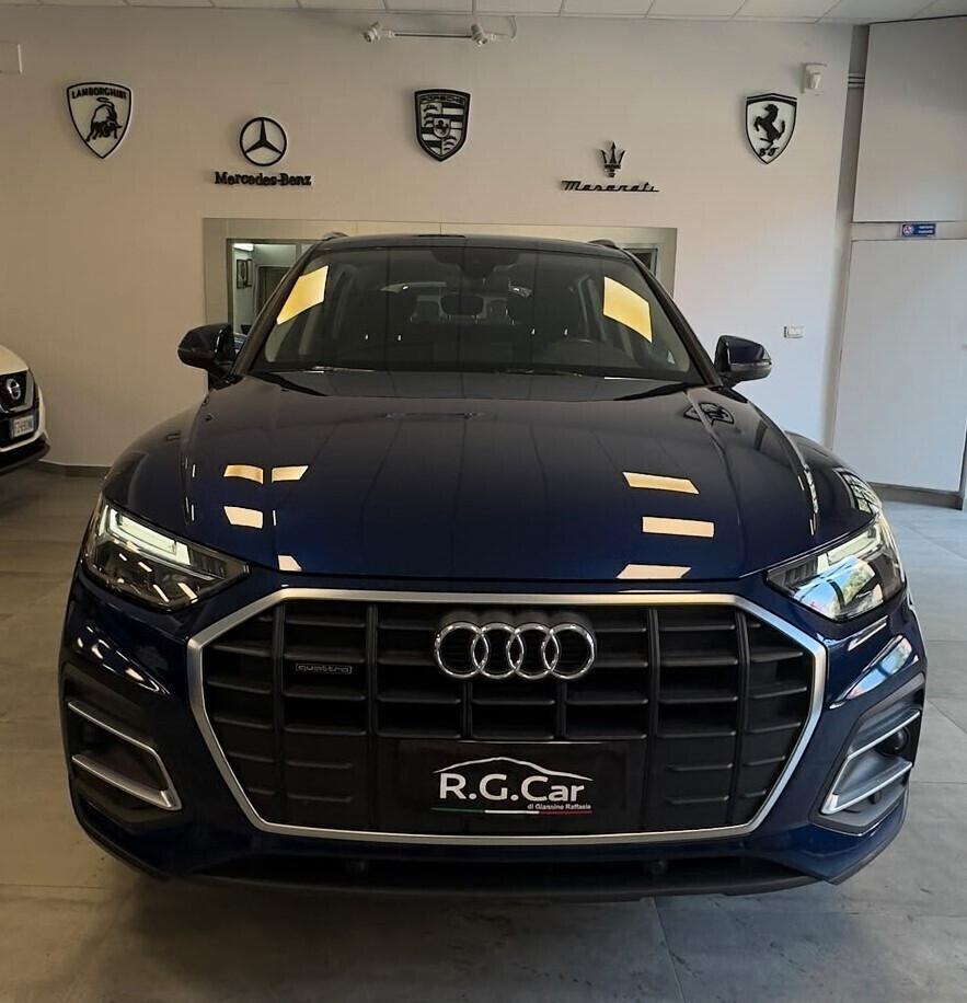 ***Audi Q5 40 TDI 204 CV 4 S -TRONIC 2022 ****