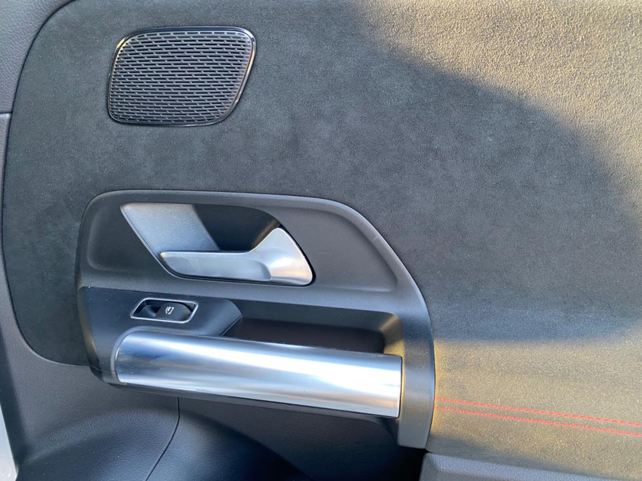 Mercedes-benz B 200d Automatic Premium