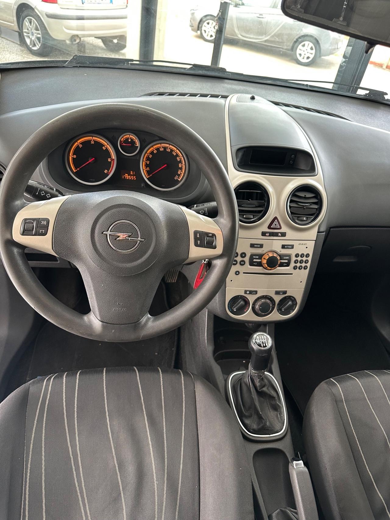 Opel Corsa 1.3 CDTI 90CV 5 porte Cosmo