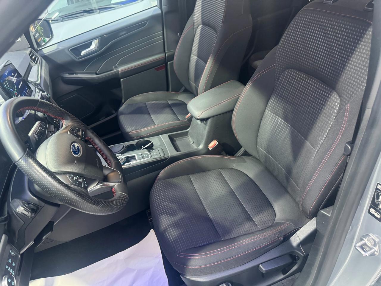Ford Kuga 1.5 EcoBlue 120 CV aut. 2WD ST-Line Design