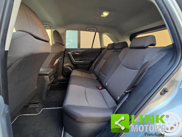 TOYOTA RAV 4 vvt-ie h Active awd-i 222cv e-cvt GANCIO TRAINO
