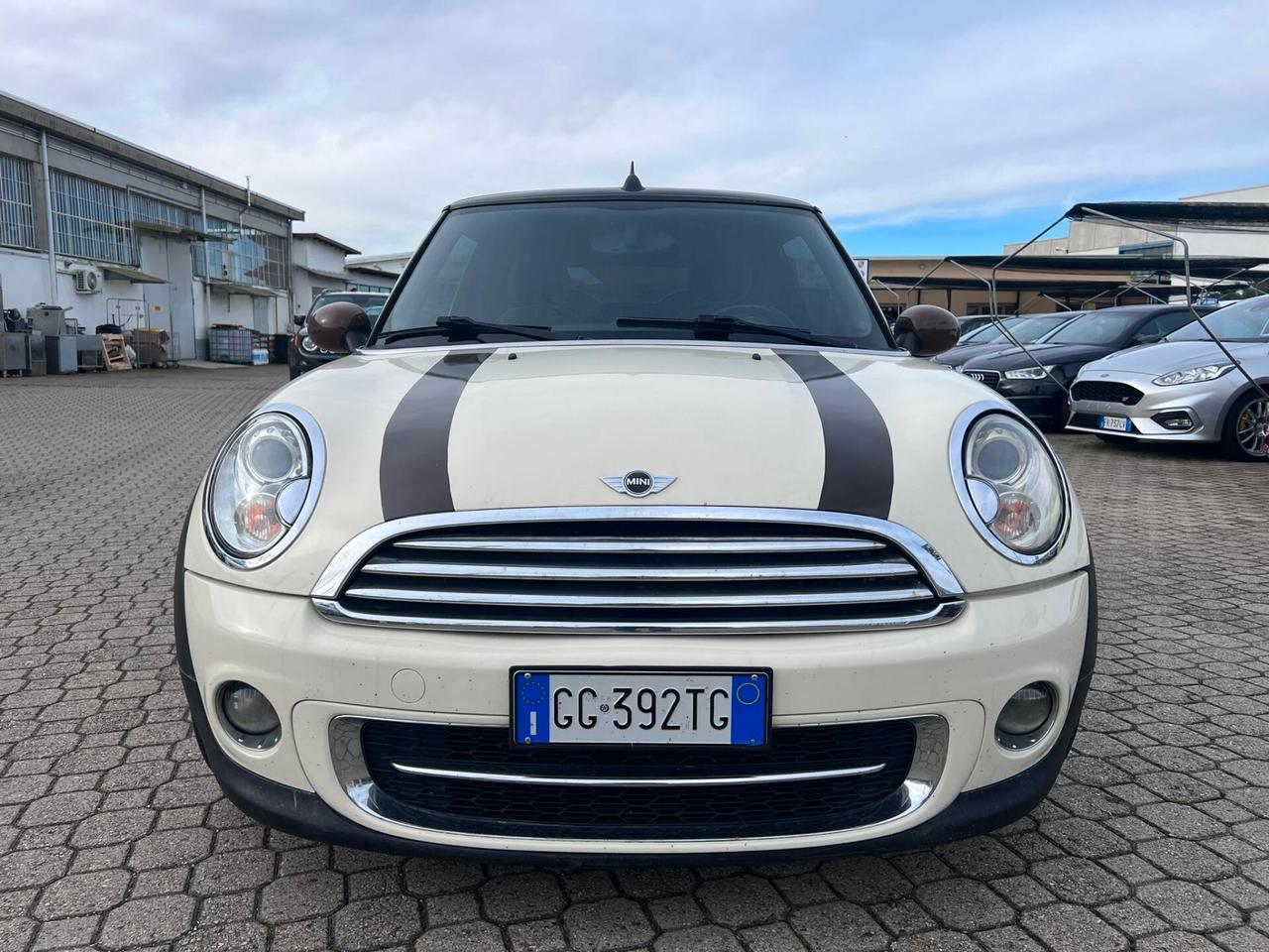 Mini 2.0 16V Cooper D Cabrio Automatica