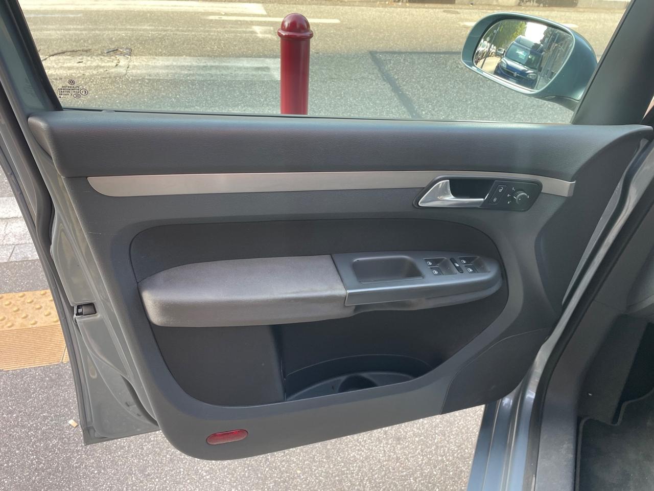 Volkswagen Touran 1.6 GPL/GARANZIA 12 MESI