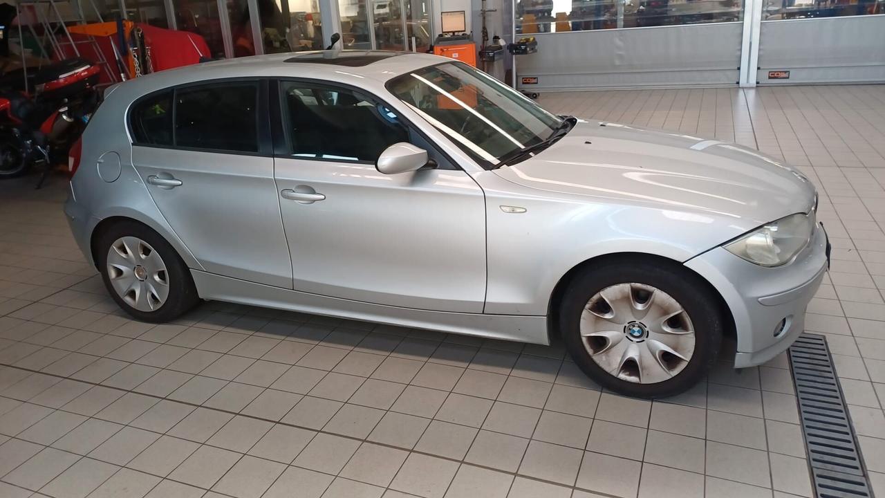 Bmw 120 120d cat 5 porte Attiva