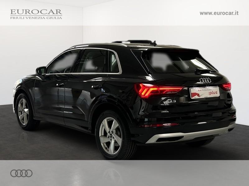 Audi Q3 35 1.5 tfsi business advanced s-tronic