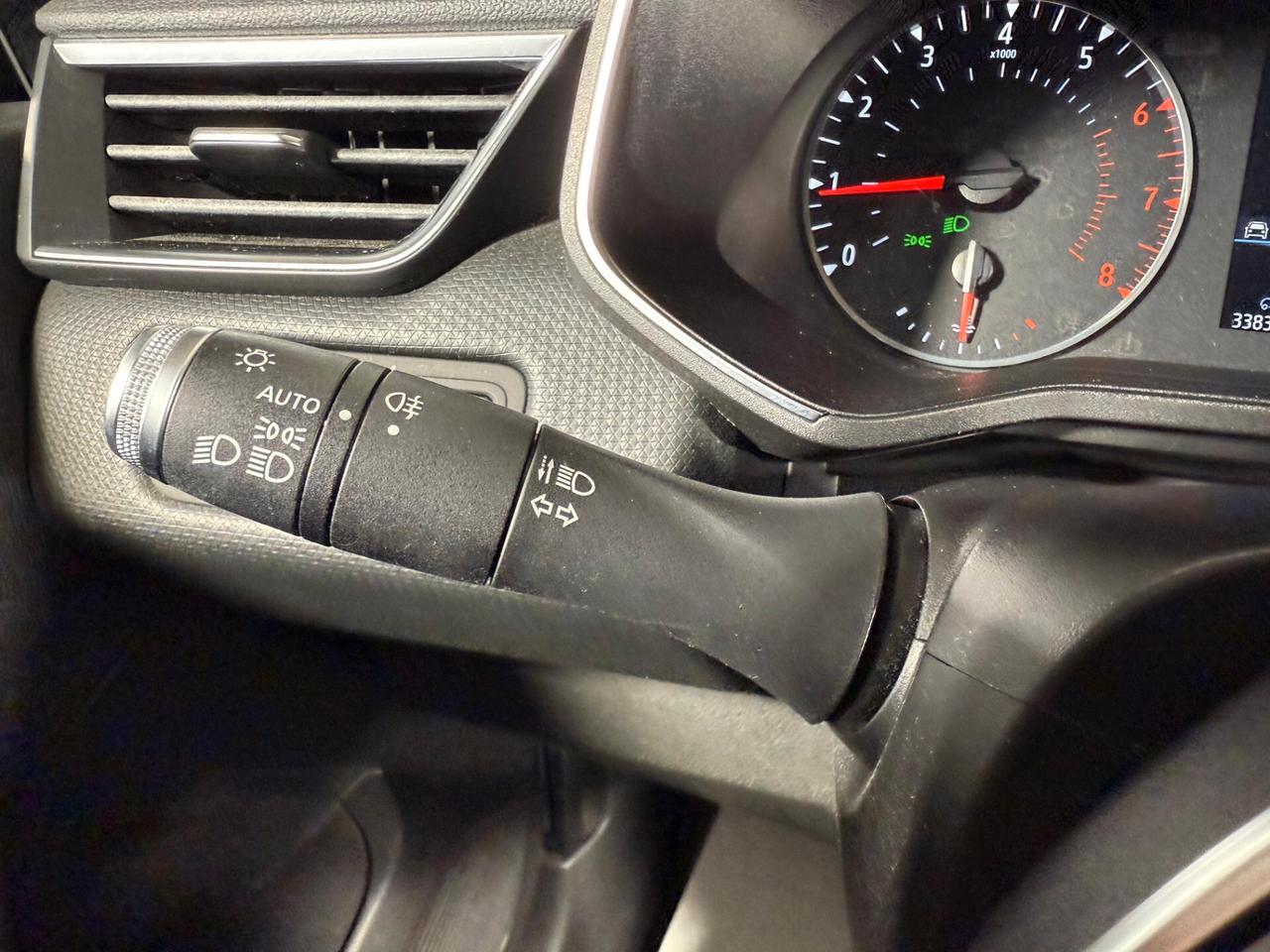 Renault Clio TCe 91 CV 5 porte Zen NEOPATENTATI