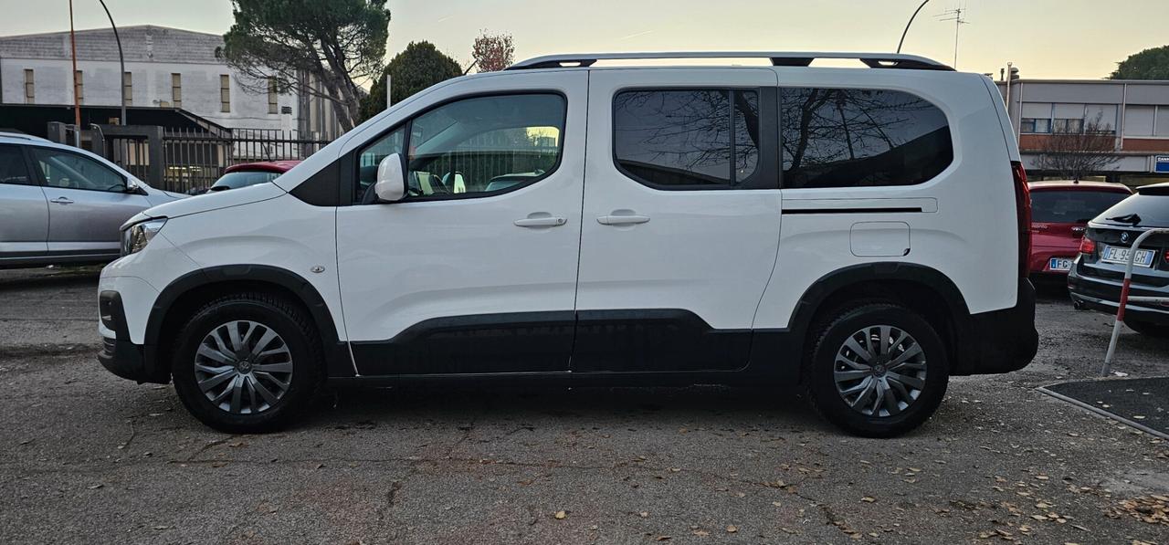 Peugeot Rifter GT Line Long