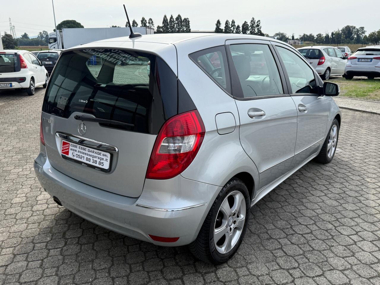 Mercedes-benz A 180 BlueEFFICIENCY Avantgarde