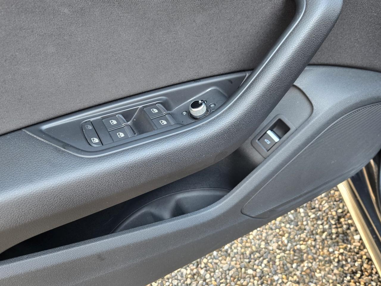 Audi A4 Avant 40 TDI quattro S line tetto e matrix