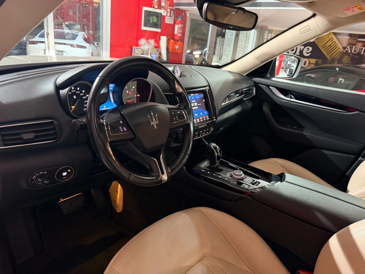 Maserati Levante V6 Diesel 275 CV AWD-PANO-FULL
