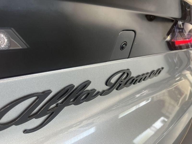 Alfa Romeo Junior 1.2 136 CV Hybrid eDCT6 Speciale