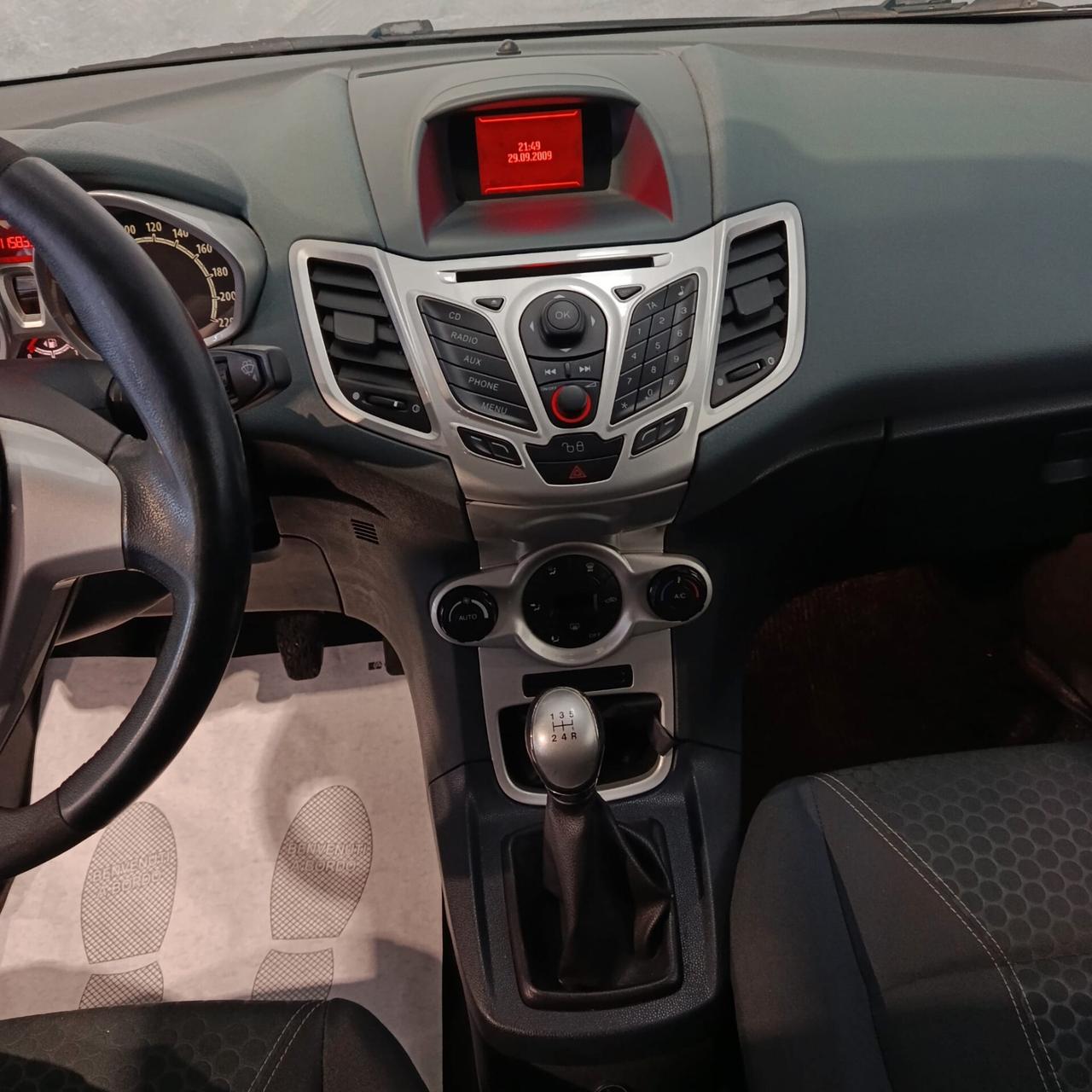 Ford FIESTA 1.4 GPL TITANIUM