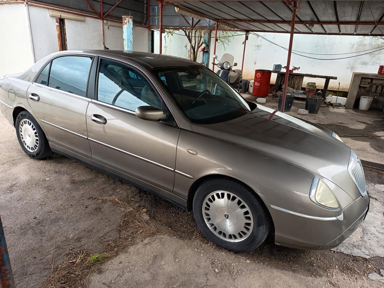 Lancia Thesis 2.4 JTD 20V aut. Executive