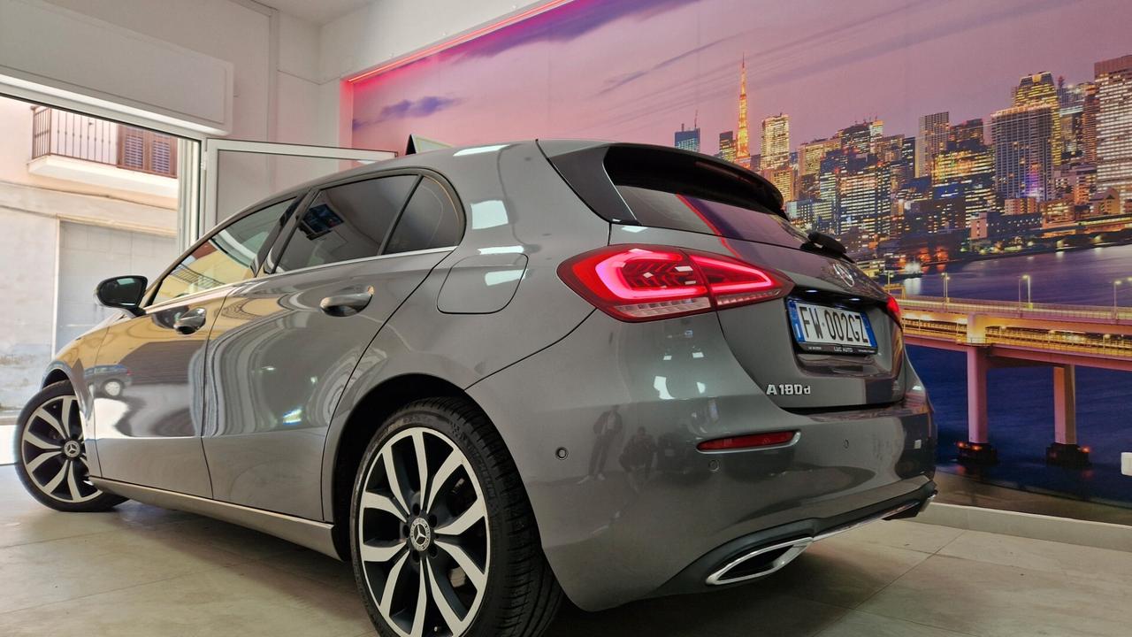 Mercedes-benz A 180 A 180 d Automatic Premium