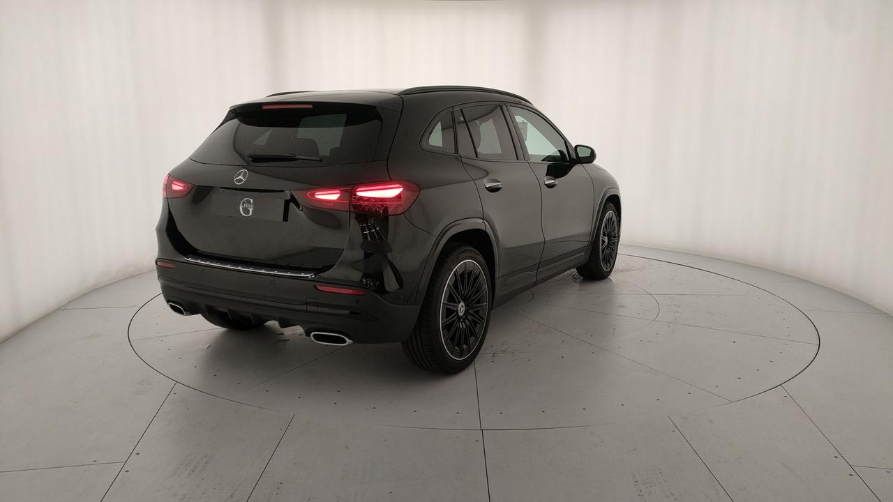 Mercedes-Benz GLA 200 d automatic