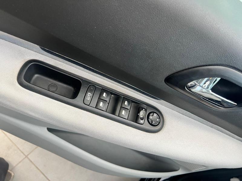 Peugeot 5008 5008 1.6 hdi 8v 115cv 7 Posti