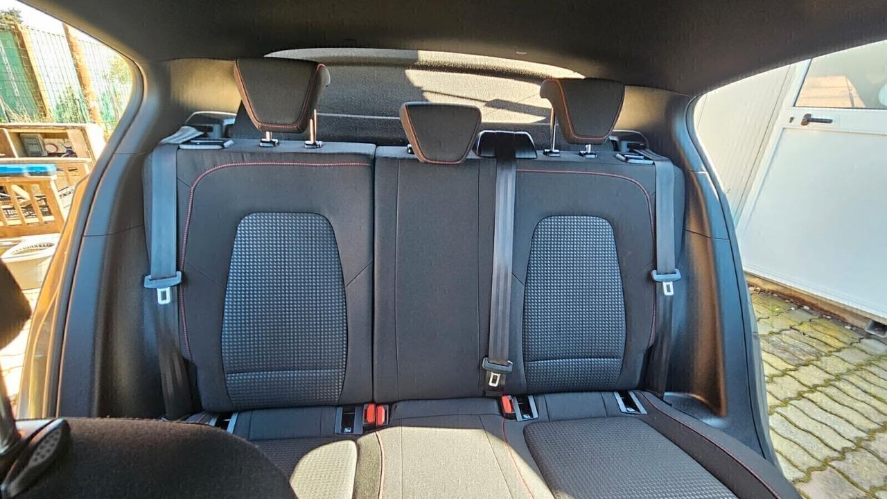 Ford Focus 1.0 EcoBoost Hybrid 125 CV 5p. ST Line X