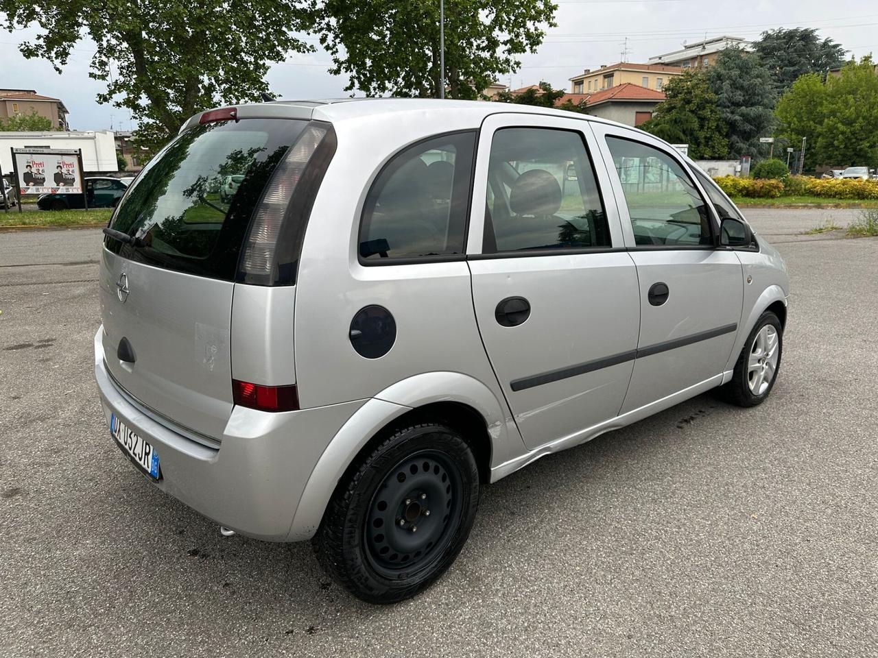 Opel Meriva 1.4 16V Cosmo Benzina Adatta a neopatentati