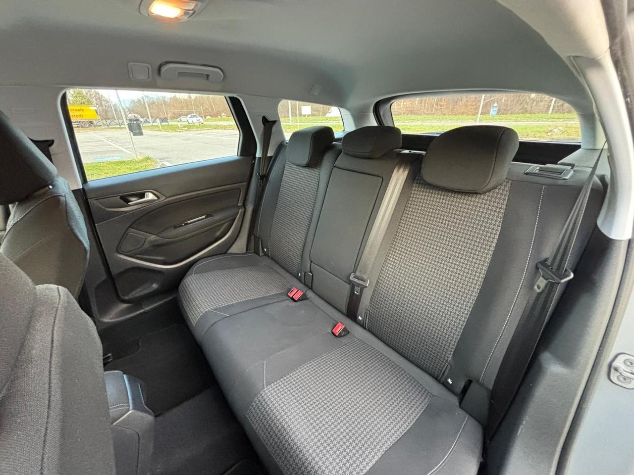 Peugeot 308 BlueHDi 120 S&S EAT6 SW Business