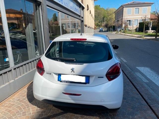 Peugeot 208 1.6 BlueHDi 75 cv 5 porte Active