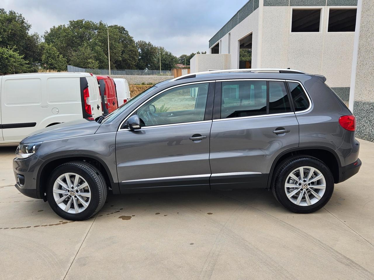 Volkswagen Tiguan 2.0 TDI 140 CV 4MOTION Sport & Style