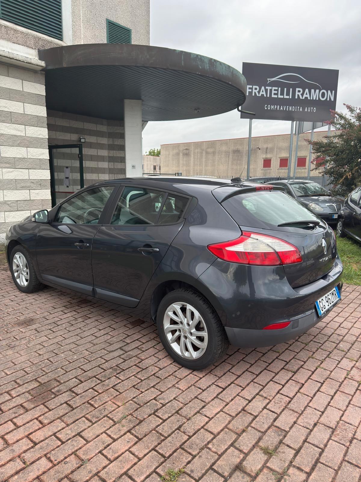 Renault Megane Mégane 1.5 dCi 90CV Wave