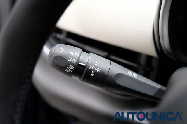 FIAT 600 HYBRID 100 CV DCT MHEV LA PRIMA NEOPATENTATI