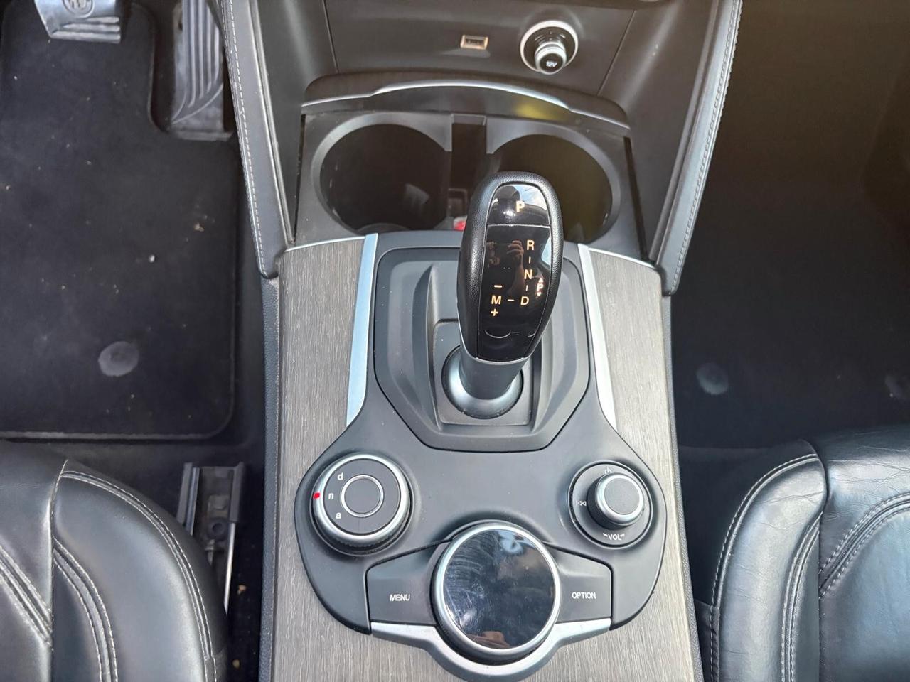 Alfa Romeo Stelvio 2.2 Turbodiesel 210 CV AT8 Q4 Super