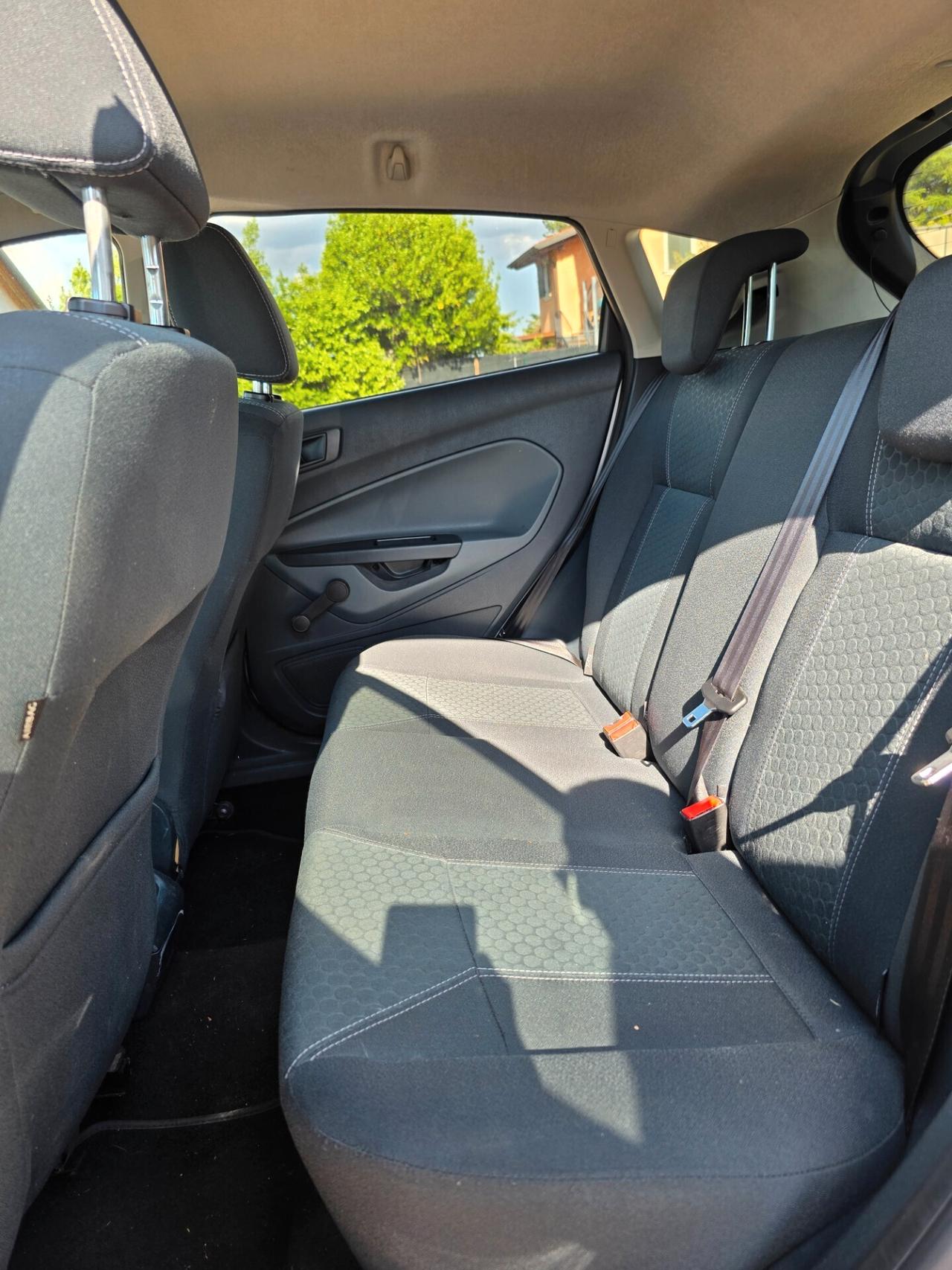 Ford Fiesta 1.4 5 porte Bz.- GPL Titanium