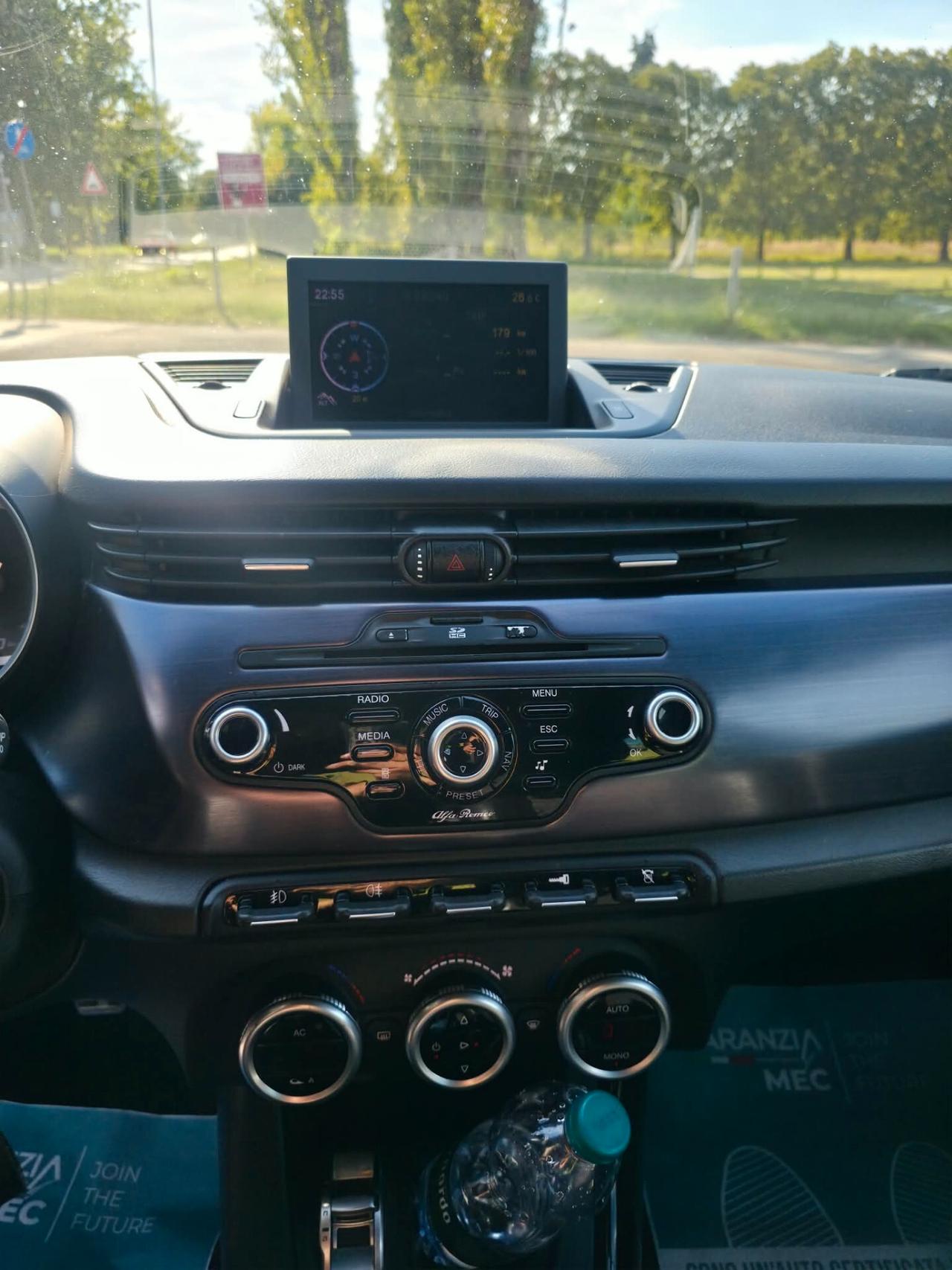 Alfa Romeo Giulietta 1750 TBi Quadrifoglio Verde
