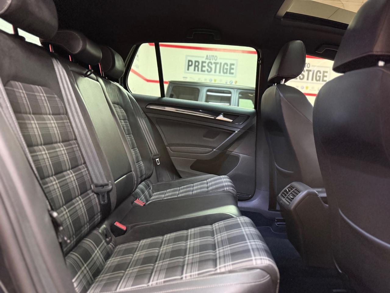 Volkswagen Golf 7 GTD/DSG 2.0 184 Cv