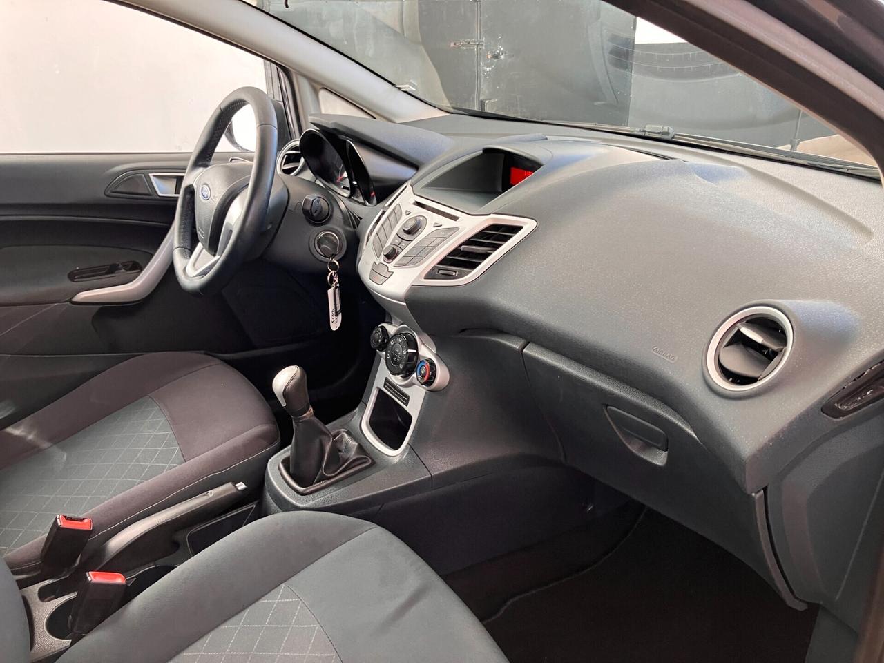 Ford Fiesta 1.2 16V 60CV 3p. Titanium NEOPATENTATI