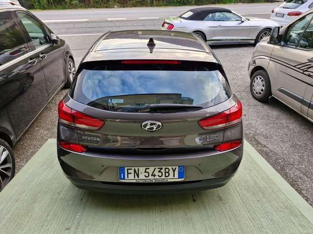 Hyundai i30 1.6 crdi Comfort 136cv Navi Cruise EURO 6B