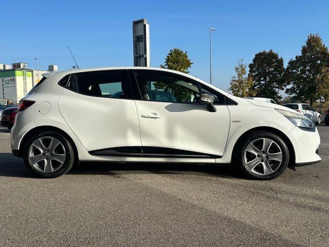 RENAULT Clio 1.5 dCi 8V 75CV 5P. Costume National