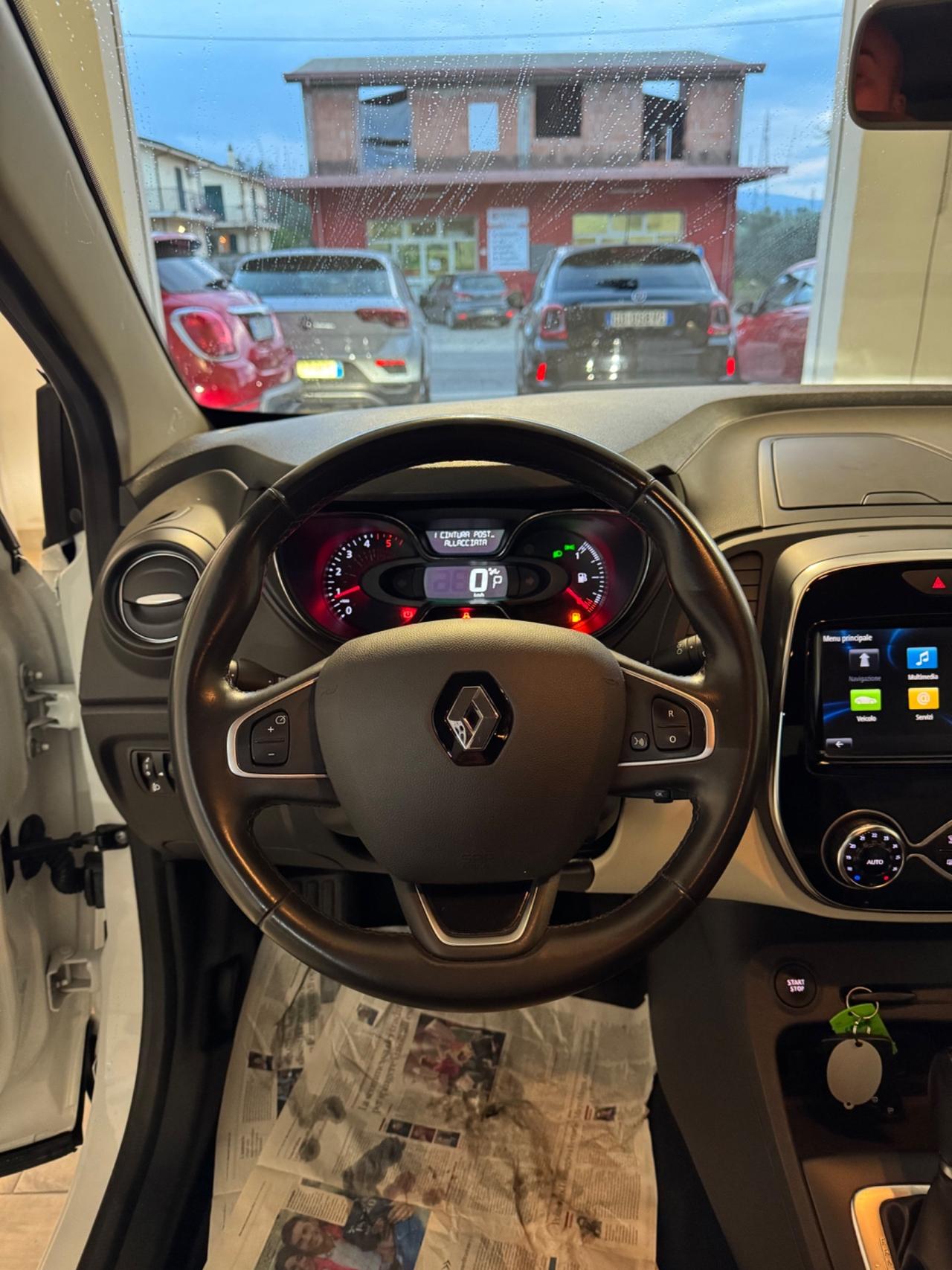 Renault Captur dCi 8V 90 CV EDC Sport Edition2