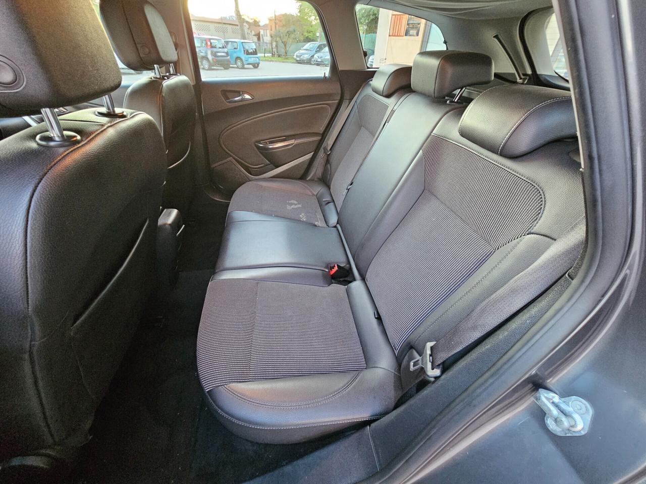 Opel Astra 1.7 CDTI 110CV 5 porte Cosmo