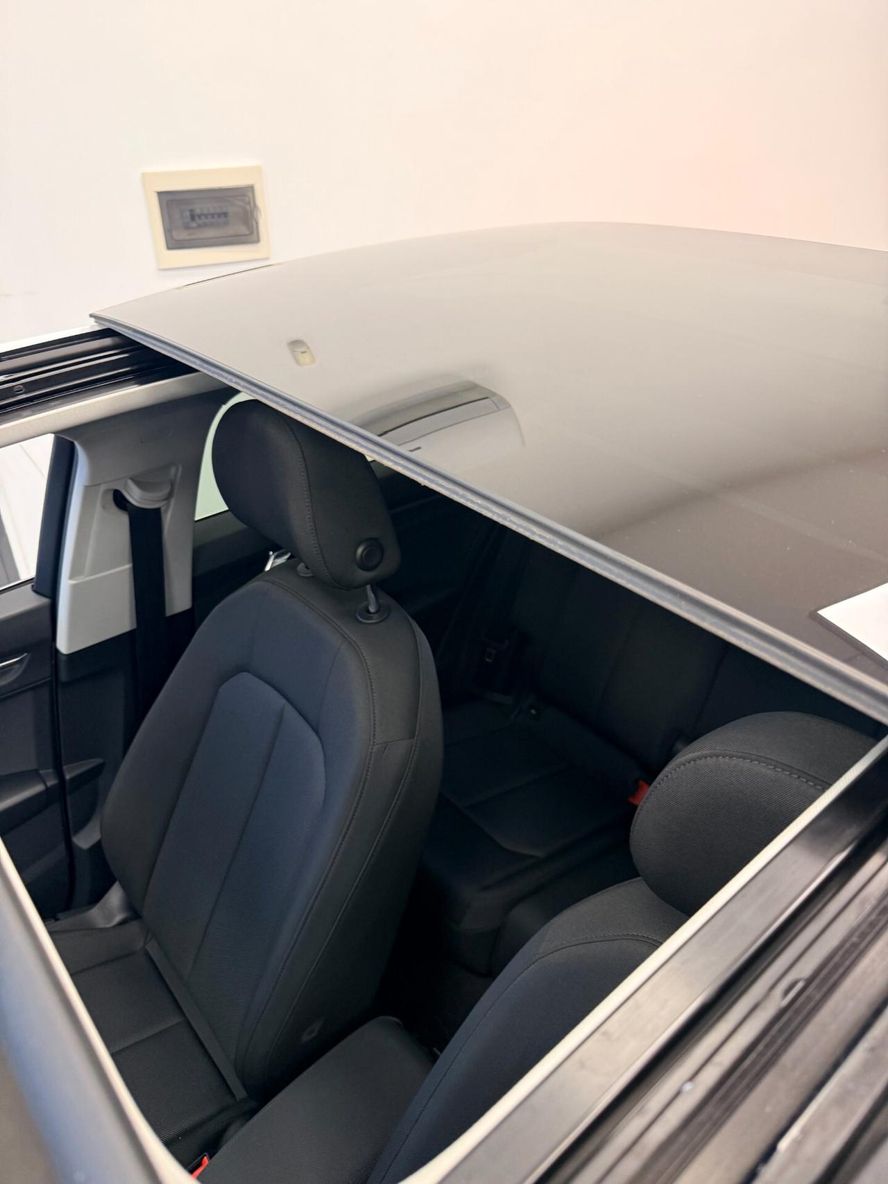 Audi Q3 SPB 40 TDI quattro S tronic 190 C.V CON TETTO APRIBILE,VIRTUAL COCKPIT,APPLE CARPLAY,TELECAMERA